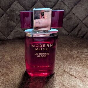 Estee Lauder Modern Muse Le Rouge Gloss - Bold Red